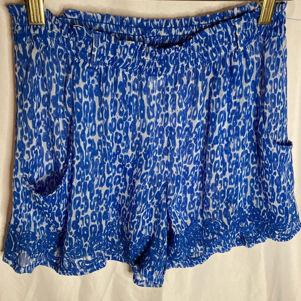 KENNETH COLE WOMEN’S SHORTS💕SIZE M💕